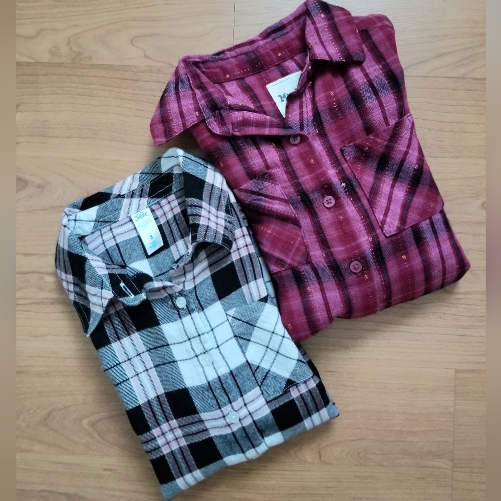 Mudd girls long sleeve button down plaid shirts size 7 & 7/8